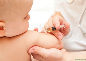 Как делается прививка новорожденному