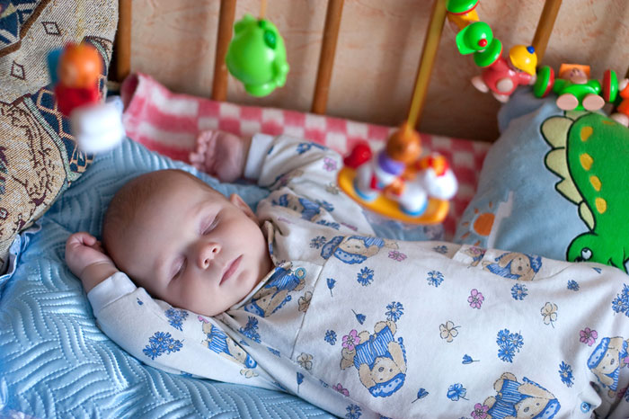 Радионяня помогает следить за сном малыша