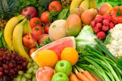 Польза фруктов и овощей для кормящей мамы