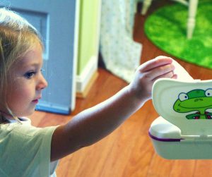 Wondering when to start potty training your children? Using the potty independently is an important life skill for kids, and it can be an exciting time for toddlers. It can also be stressful. One of the most important potty training tips is waiting until your kids are ready. Whether you